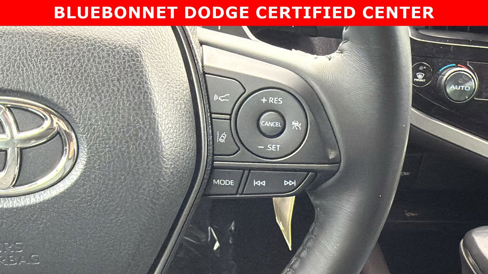 Used 2023 Toyota Camry SE image 21