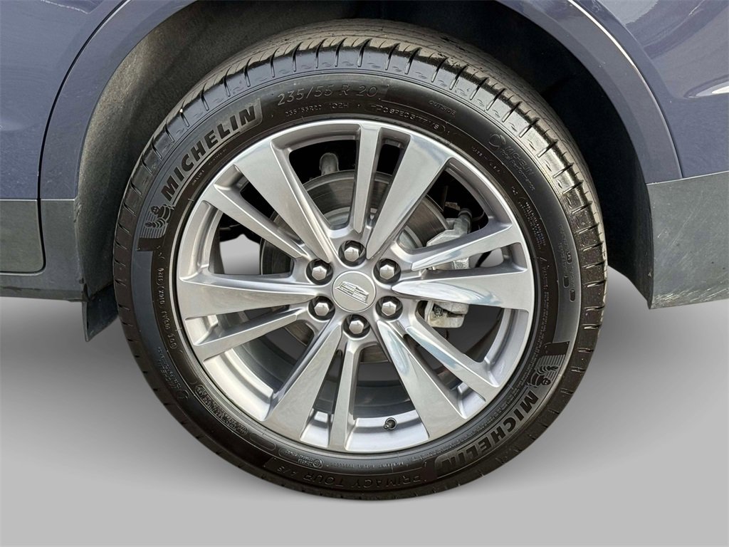 Used 2025 Cadillac XT5 Premium Luxury image 13