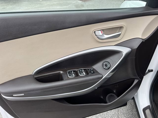 Used 2018 Hyundai Santa Fe Sport image 11