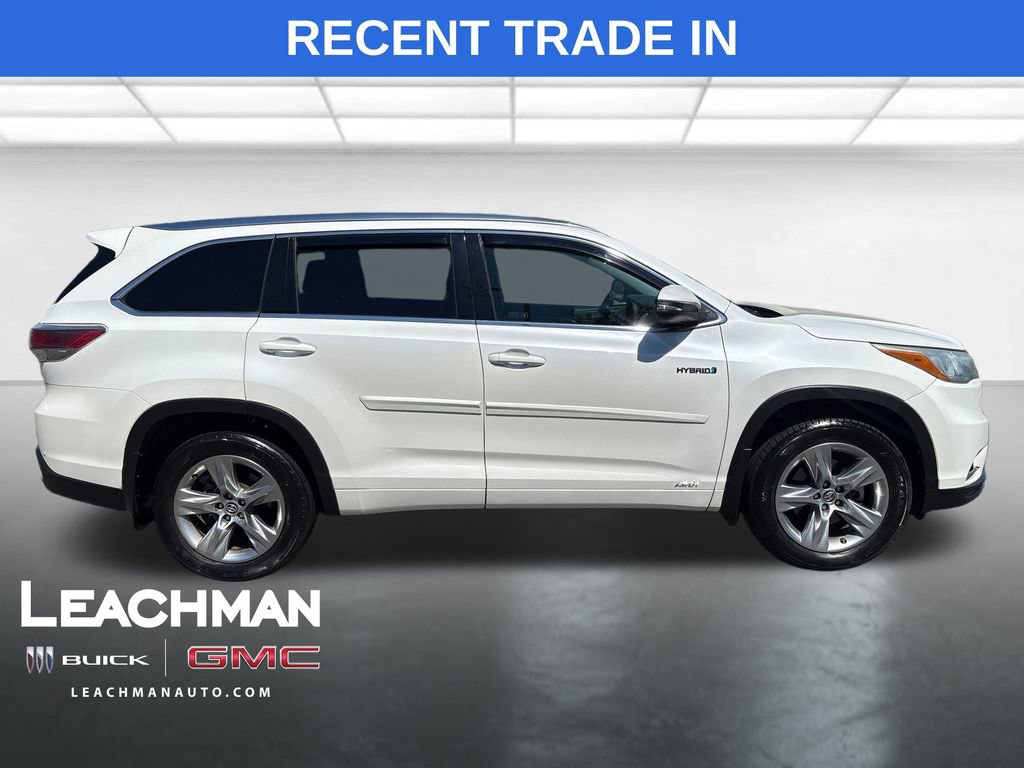 Used 2016 Toyota Highlander Limited Platinum w/ Four Season Floor Mat Package AWD/4WD image 2