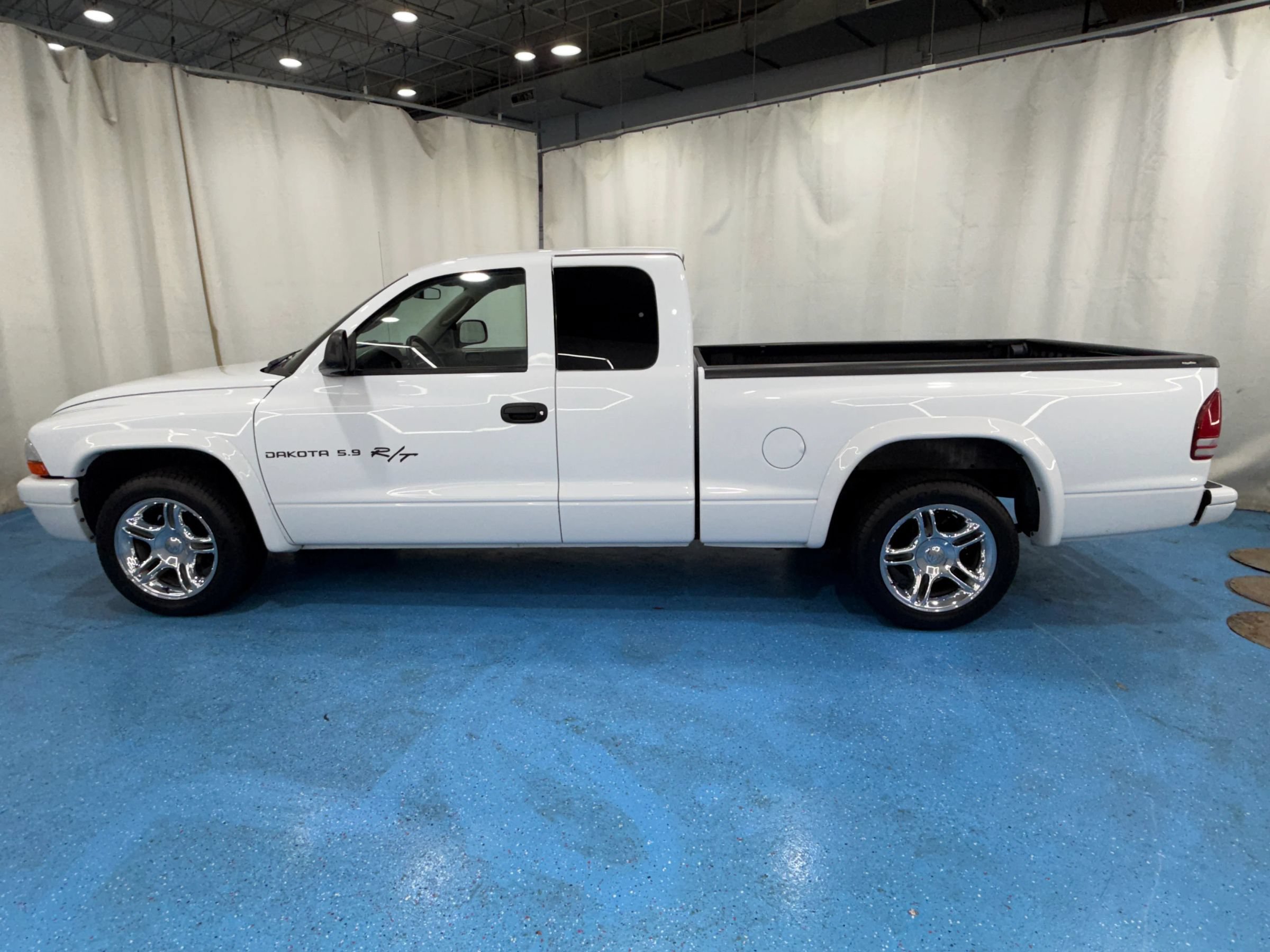 Used 2003 Dodge Dakota R/T RWD image 3