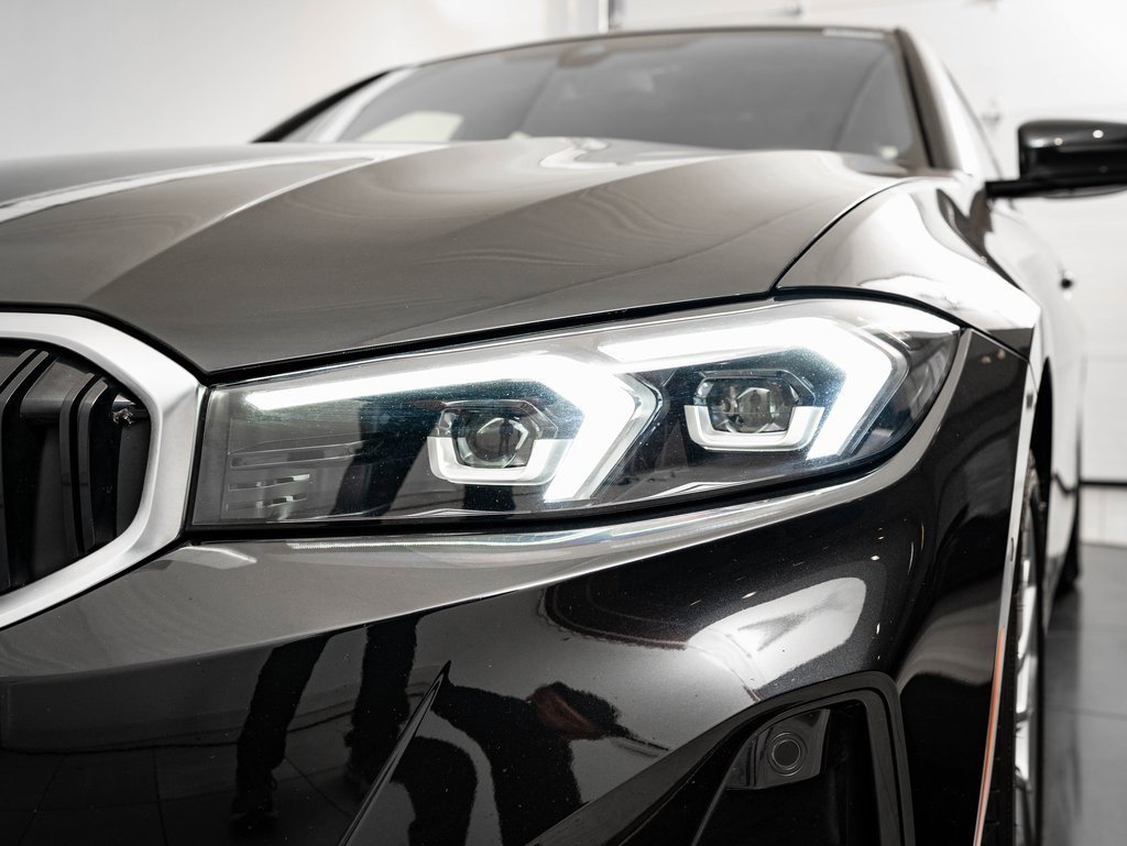 Used 2024 BMW 330i xDrive Sedan w/ Premium Package image 16