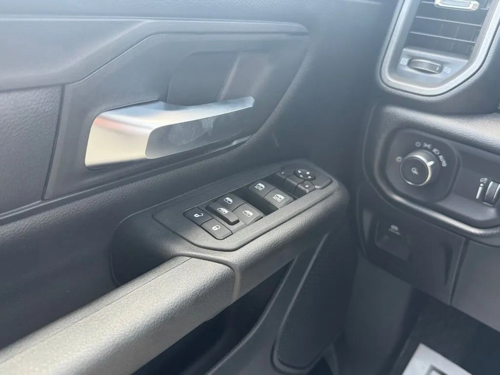 New 2026 RAM 1500 Tradesman AWD/4WD image 13
