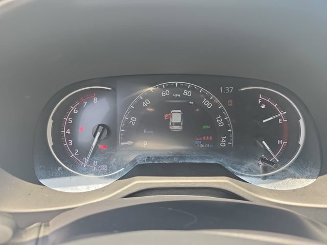 Used 2025 Toyota RAV4 XLE Premium FWD image 20