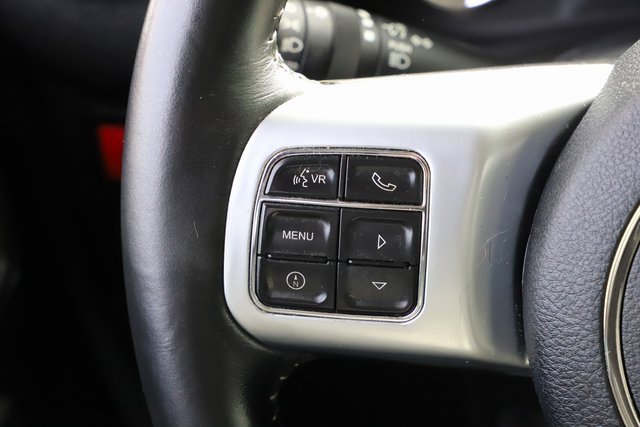 Used 2017 Jeep Wrangler Unlimited Rubicon image 18