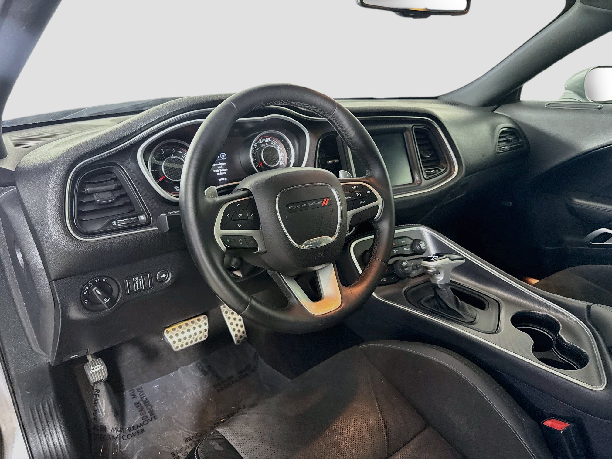 Used 2016 Dodge Challenger R/T Scat Pack w/ Leather Interior Group RWD image 23