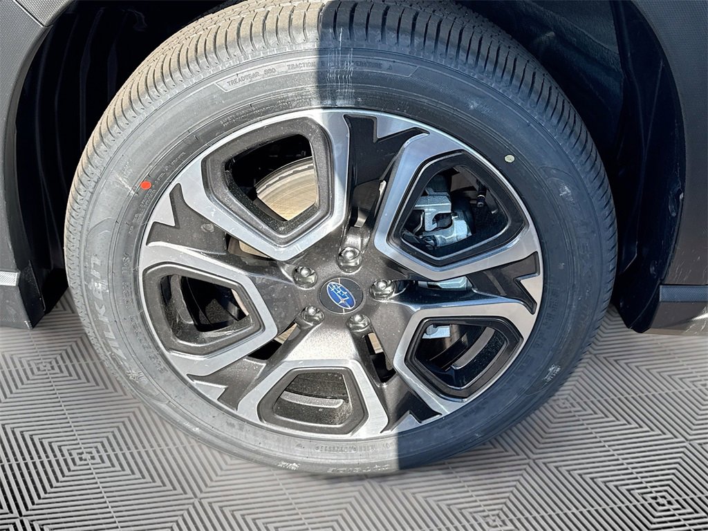 New 2025 Subaru Ascent Touring image 32