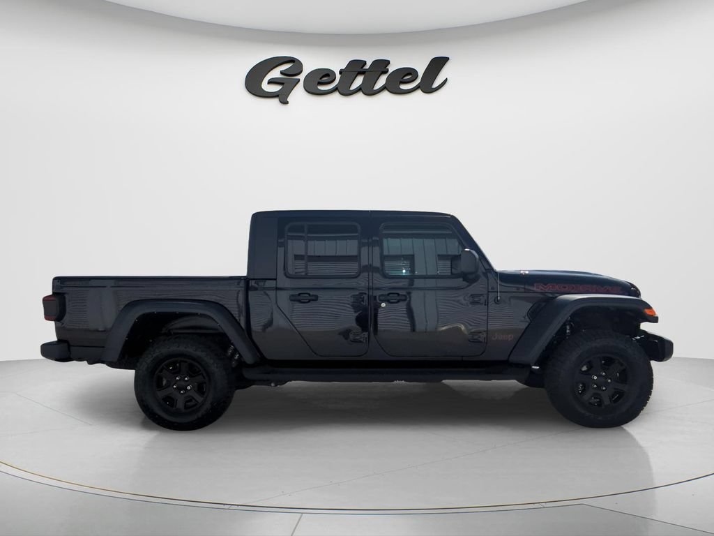 Used 2023 Jeep Gladiator Mojave w/ LED Lighting Group AWD/4WD image 4
