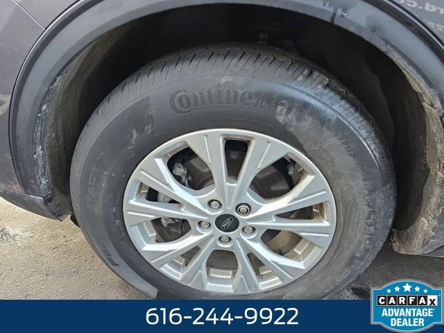 Used 2023 Ford Escape Active w/ Tech Pack #2 AWD/4WD image 9