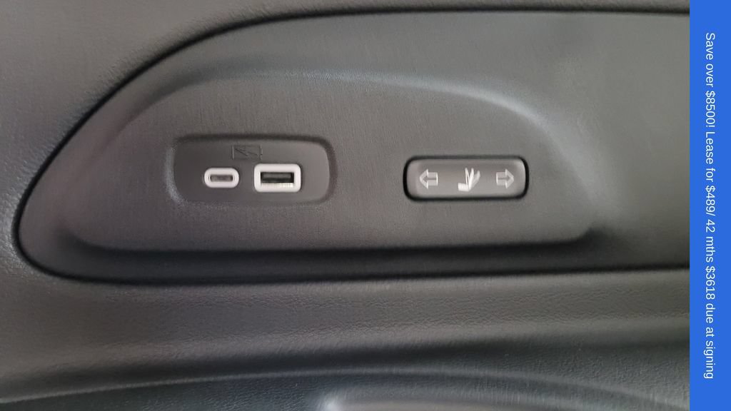 New 2026 Chrysler Pacifica Pinnacle AWD/4WD image 40
