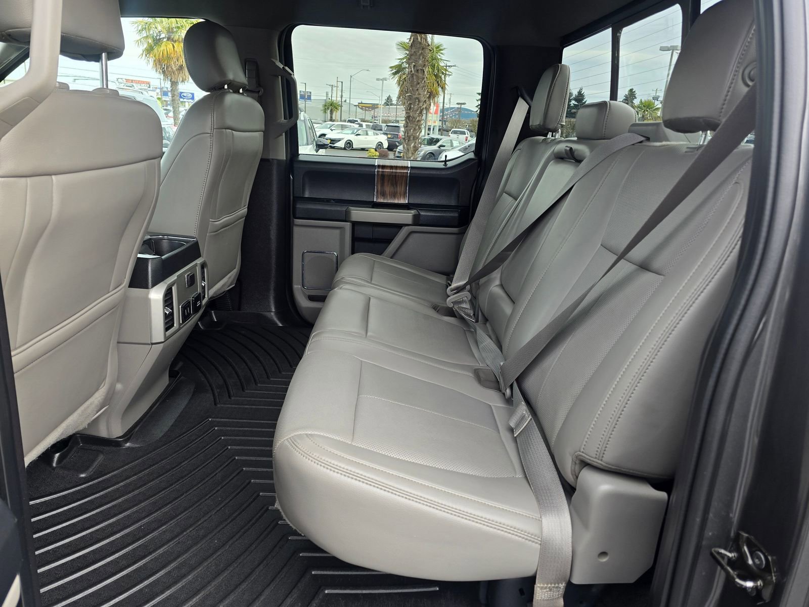 Used 2018 Ford F150 Lariat image 30