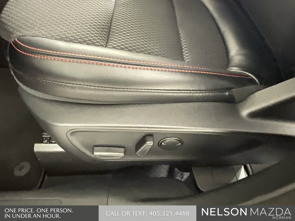 Used 2024 Ford Escape ST-Line w/ Tech Pack #1 image 25