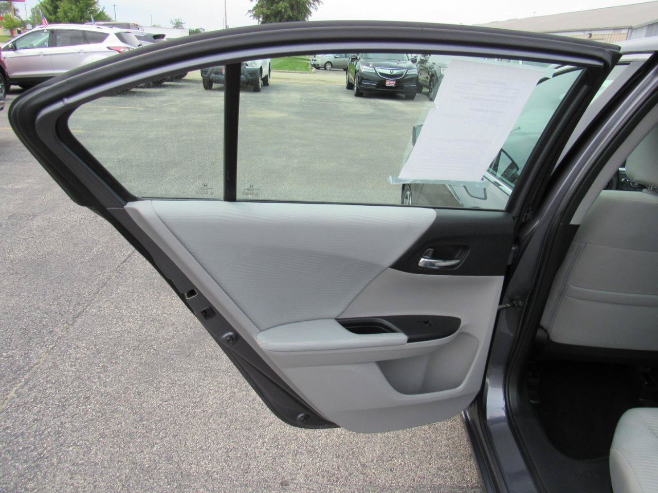 Used 2017 Honda Accord LX image 31