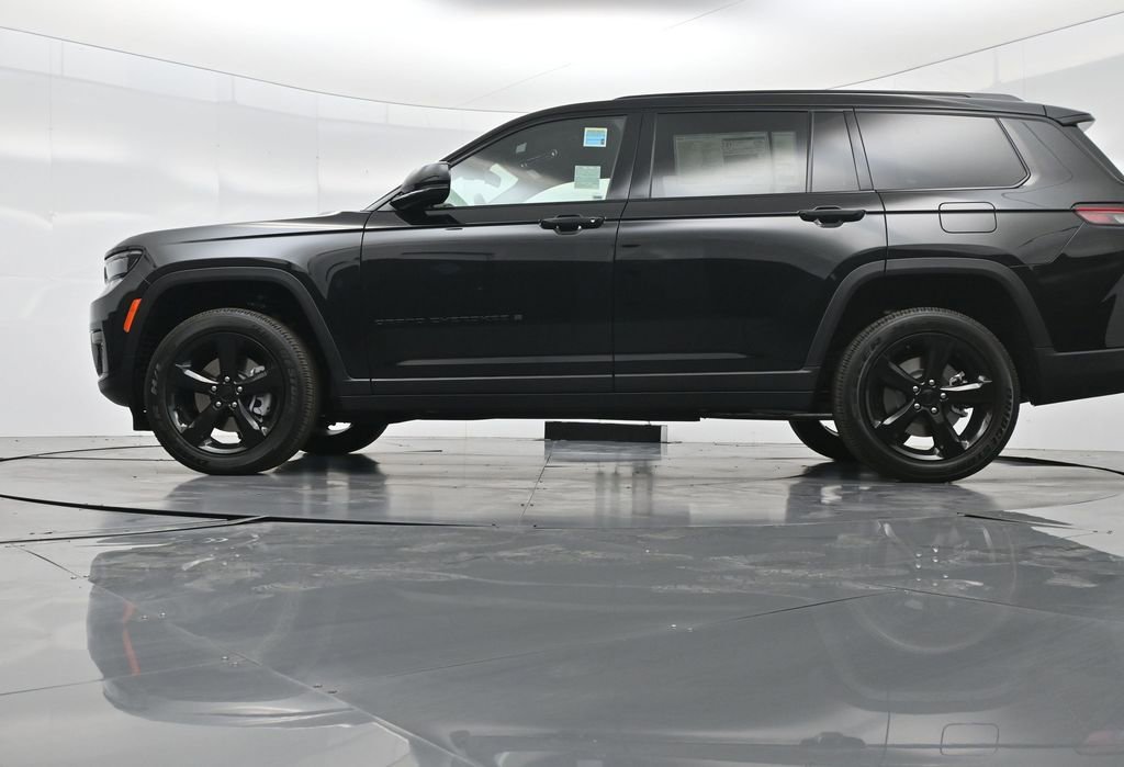 New 2025 Jeep Grand Cherokee L Altitude image 53