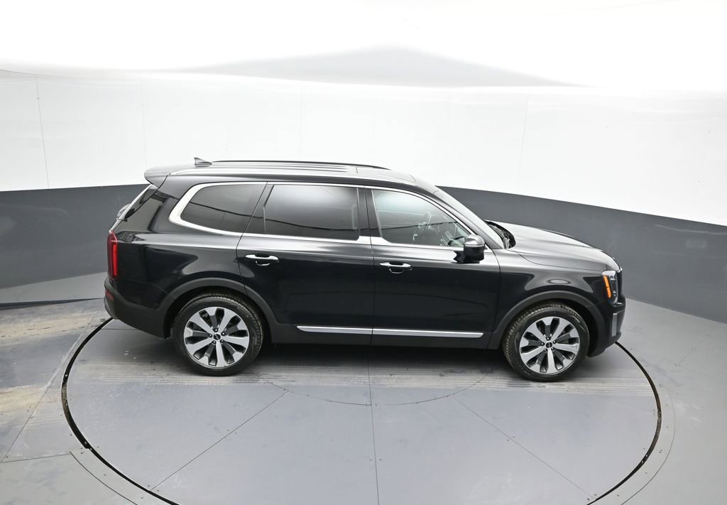 Certified 2022 Kia Telluride S image 38