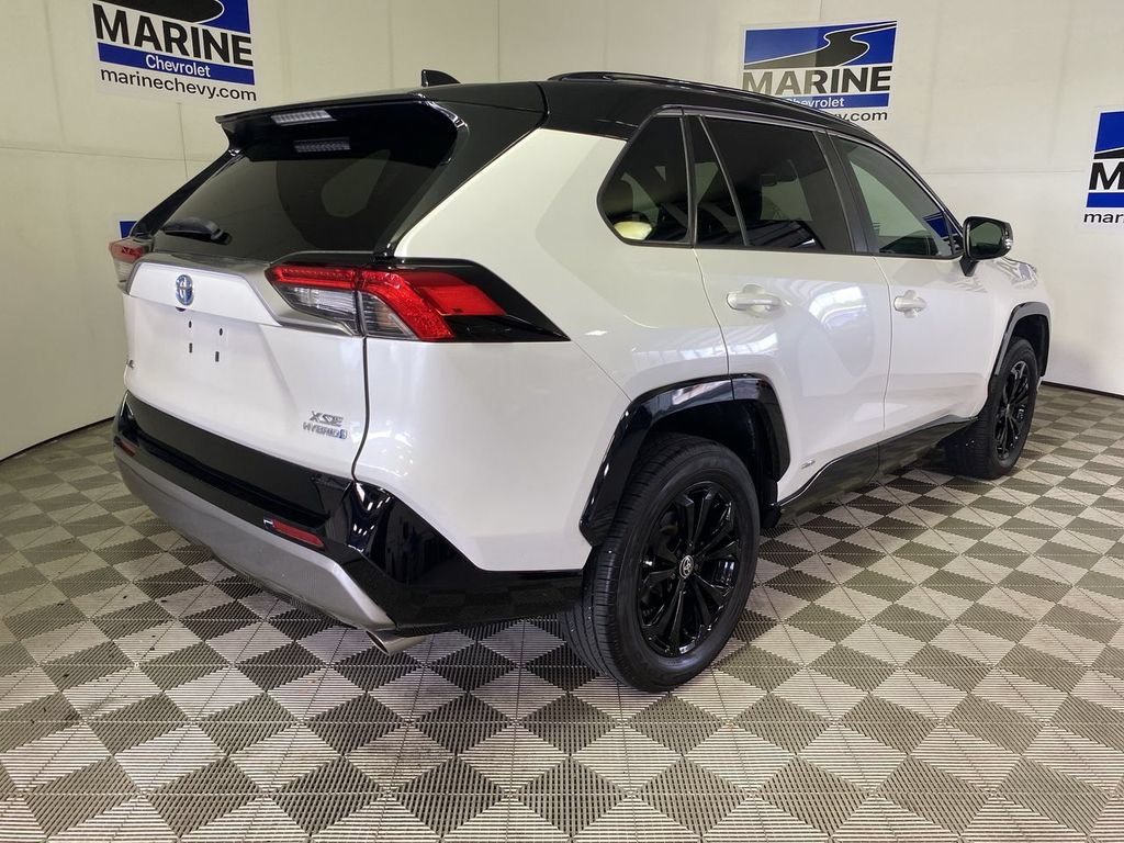 Used 2023 Toyota RAV4 XSE AWD/4WD image 13