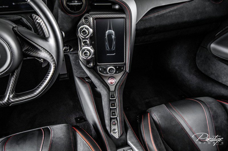 Used 2022 McLaren 720S Spider image 55