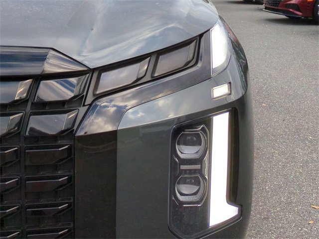 Used 2023 Hyundai Palisade Limited w/ Cargo Package image 9