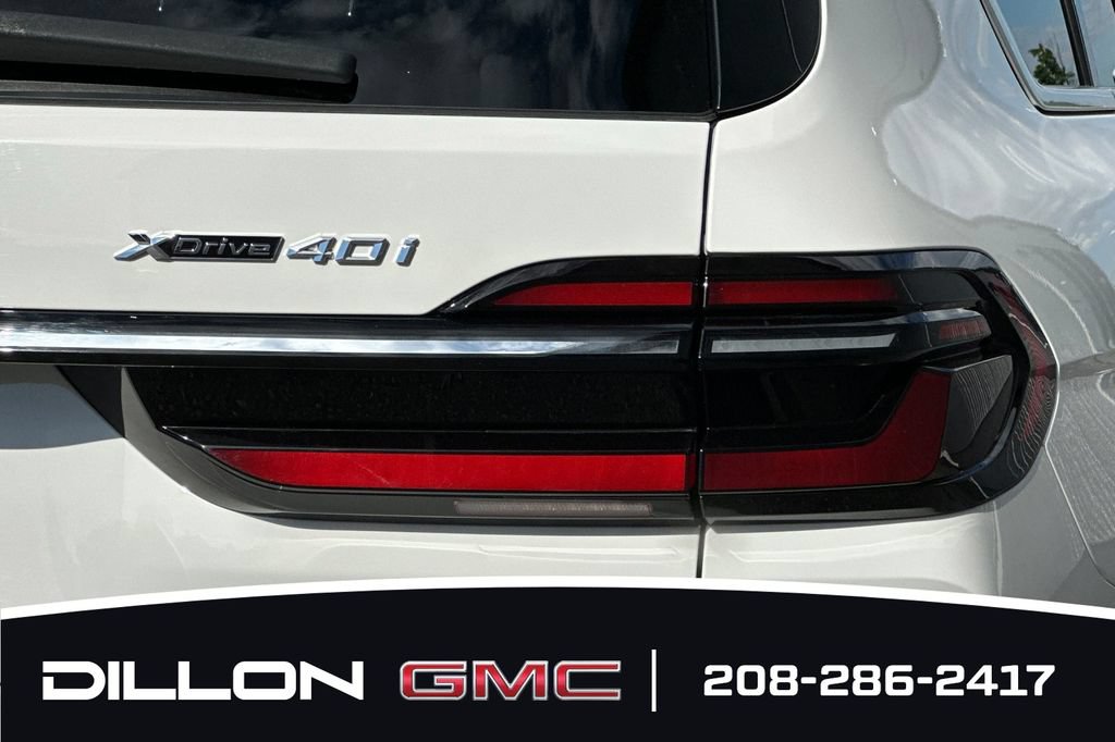 Used 2025 BMW X7 xDrive40i AWD/4WD image 26