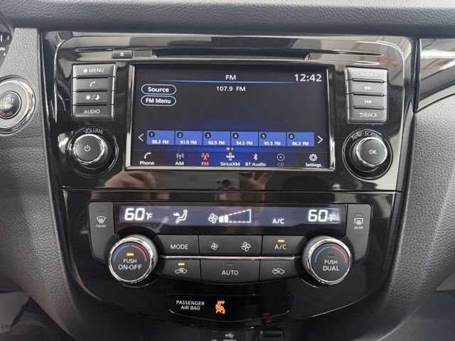 Used 2021 Nissan Rogue Sport SV FWD image 27