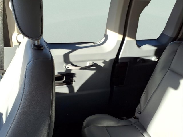 Used 2016 Ford Transit 150 XL RWD image 19