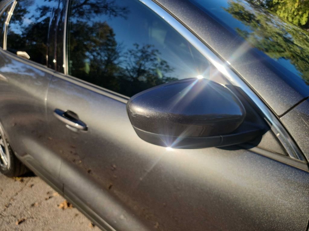 Used 2020 Ford Escape SEL image 12