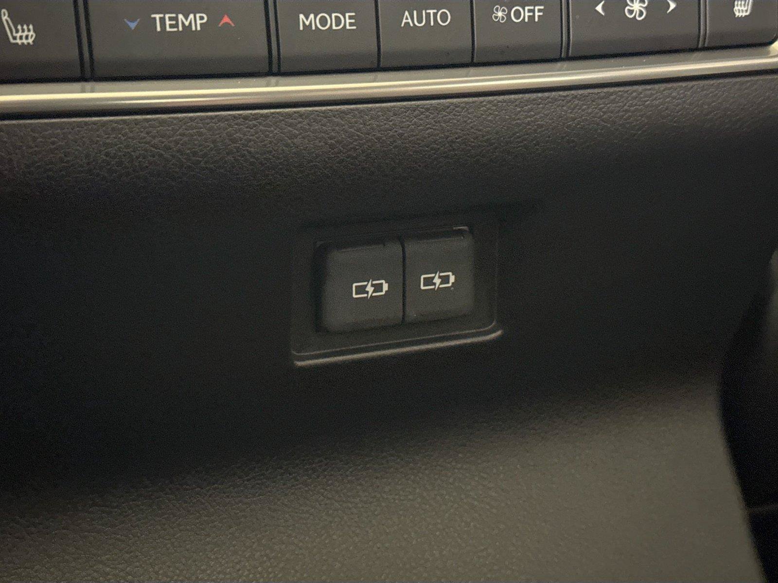 Used 2025 Lexus GX 550 w/ Accessory Package (2T) AWD/4WD image 37