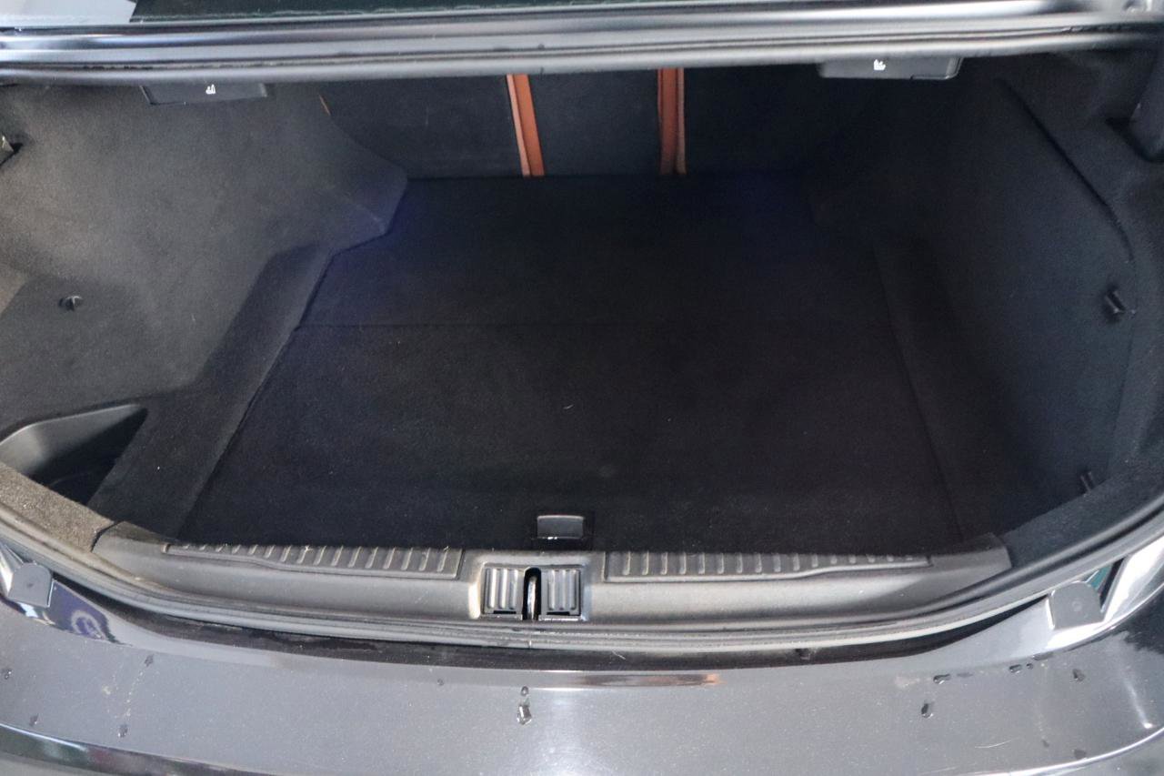 Used 2017 Alfa Romeo Giulia image 34