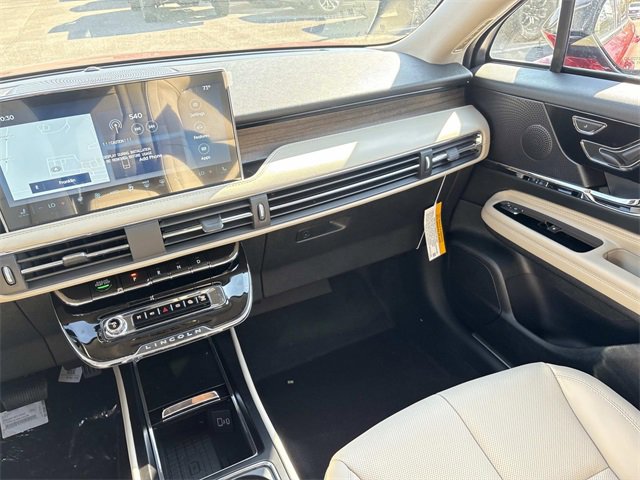 New 2026 Lincoln Corsair Grand Touring image 15