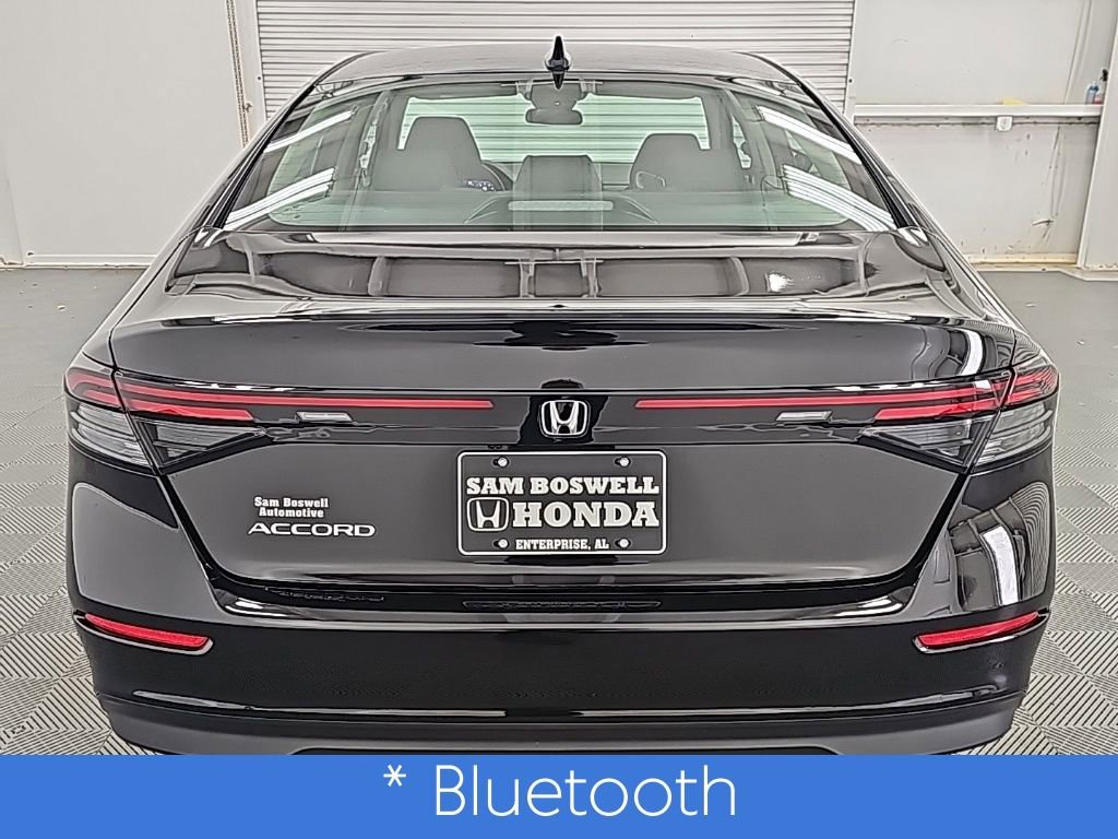 Used 2025 Honda Accord SE image 8