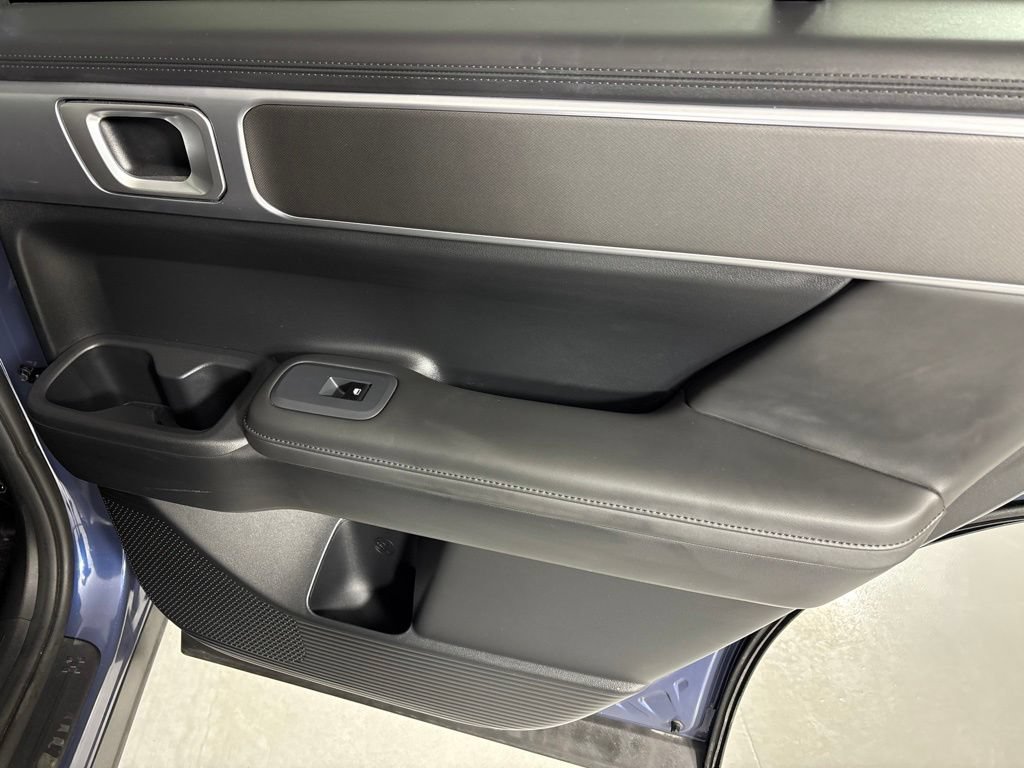 Used 2026 Hyundai Santa Fe SEL FWD image 18