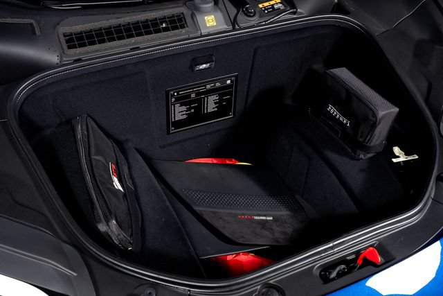 Used 2024 Ferrari 296 GTB RWD image 17