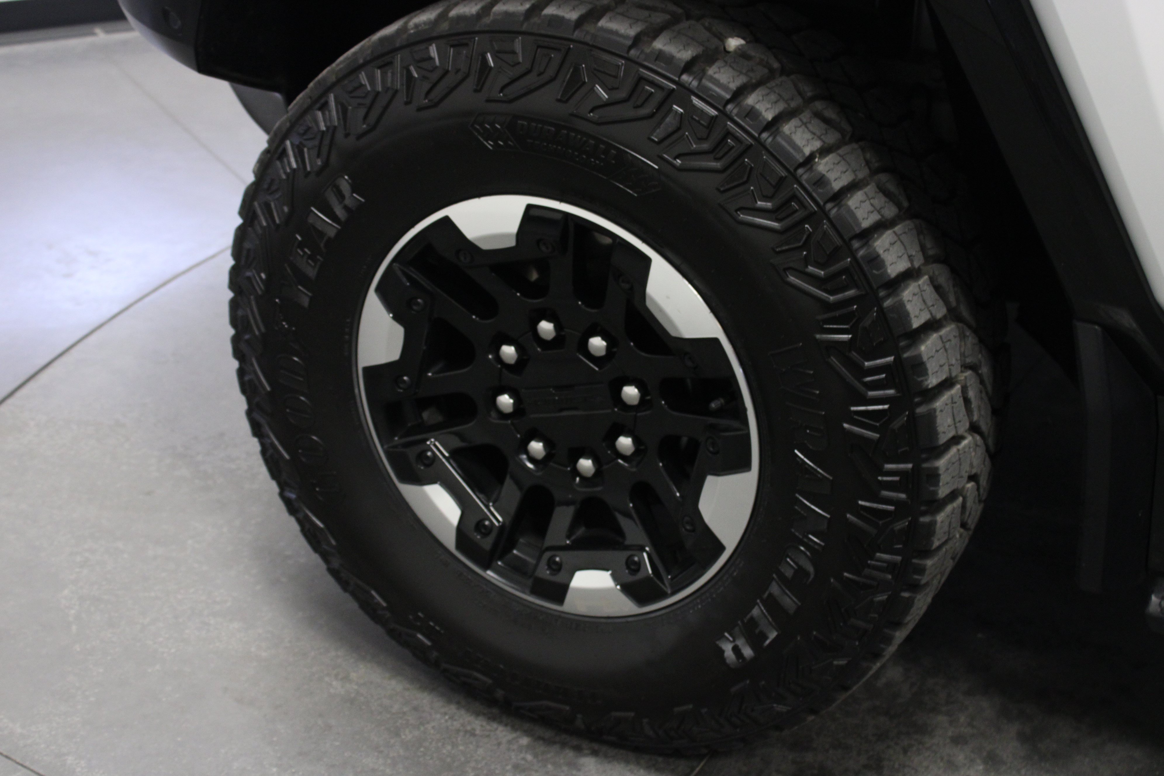 Used 2024 GMC Hummer EV 3X w/ Extreme Off-Road Package AWD/4WD image 10