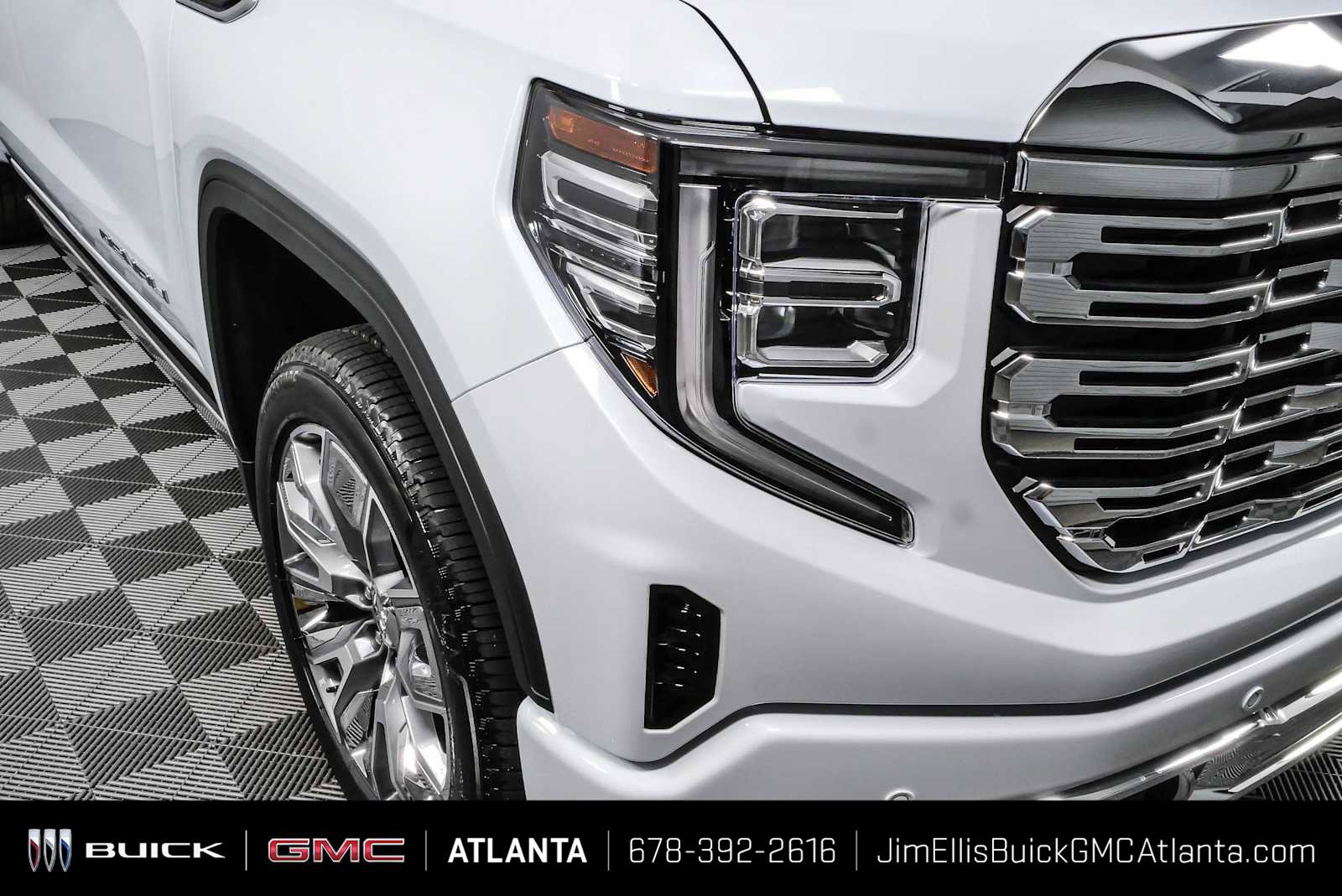 New 2026 GMC Sierra 1500 Denali w/ Denali Reserve Package AWD/4WD image 37