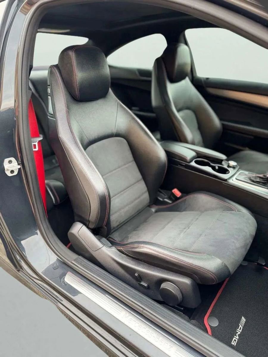 Used 2015 Mercedes-Benz C 350 4MATIC Coupe image 23