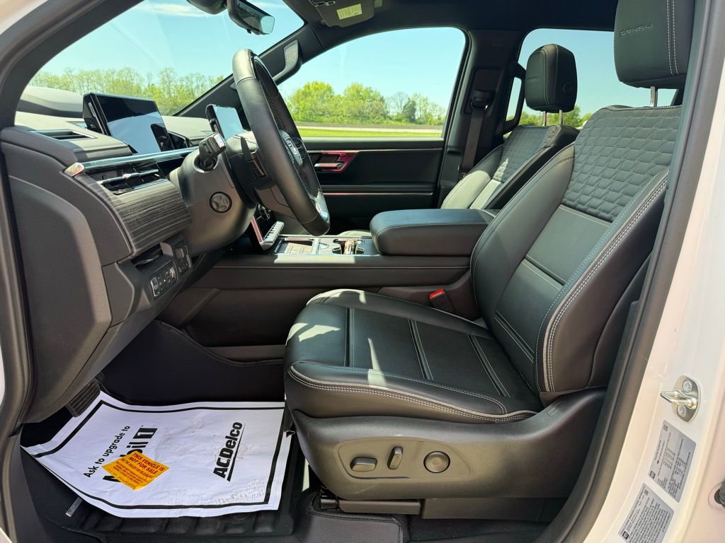 Used 2025 GMC Sierra EV Denali image 35