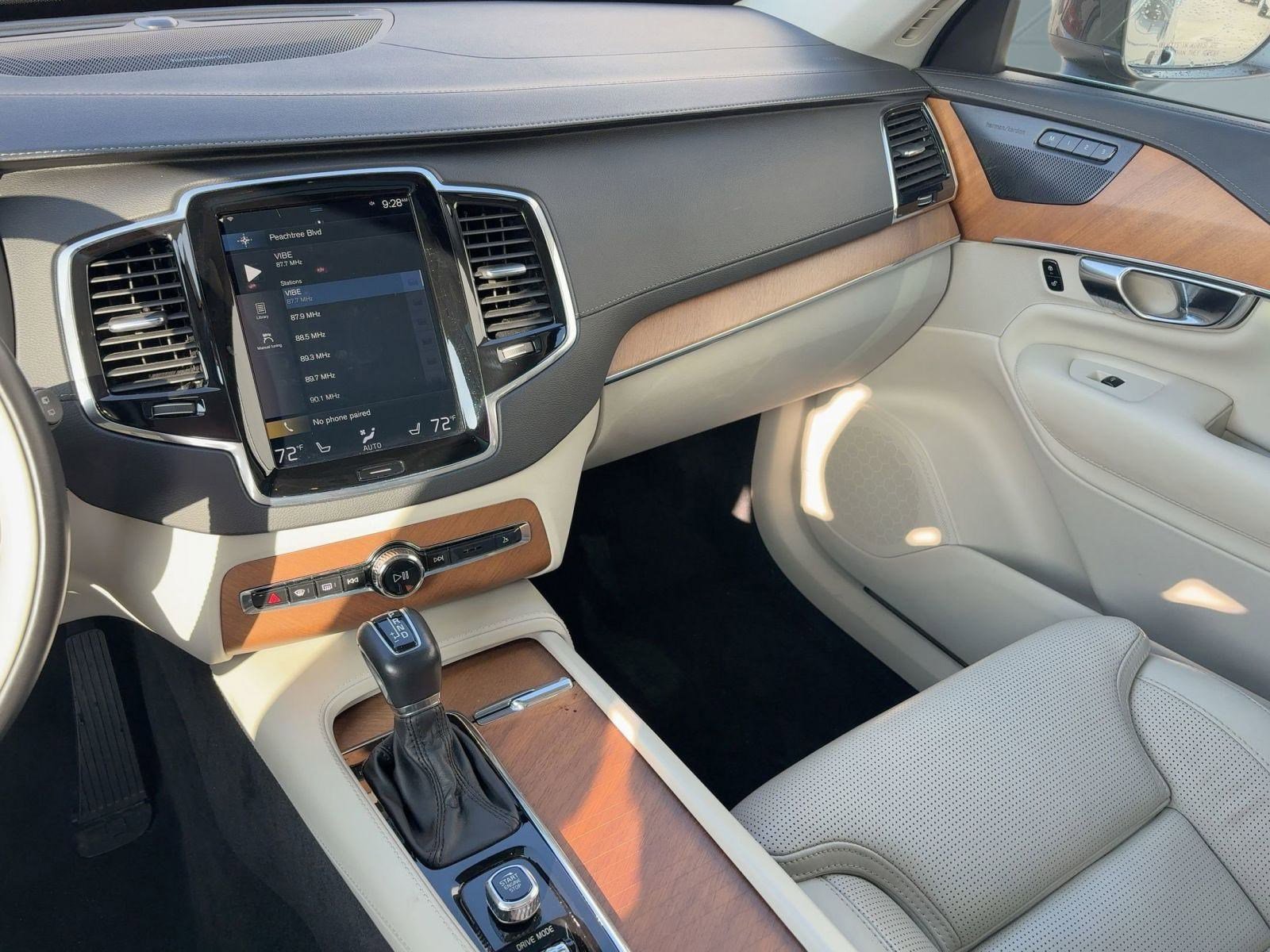 Used 2020 Volvo XC90 T6 Inscription w/ Protection Package image 27