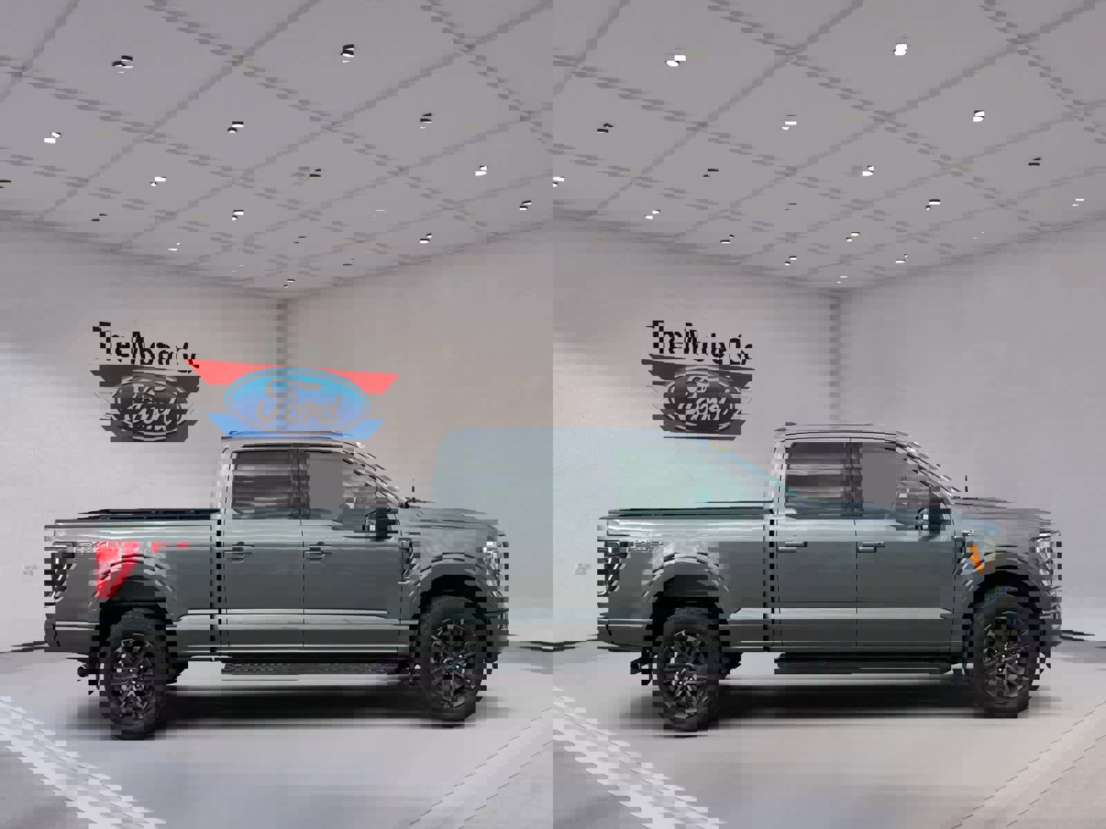 Certified 2022 Ford F150 XLT w/ Equipment Group 302A High image 4