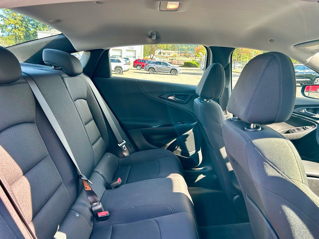 Used 2021 Chevrolet Malibu LS FWD image 14