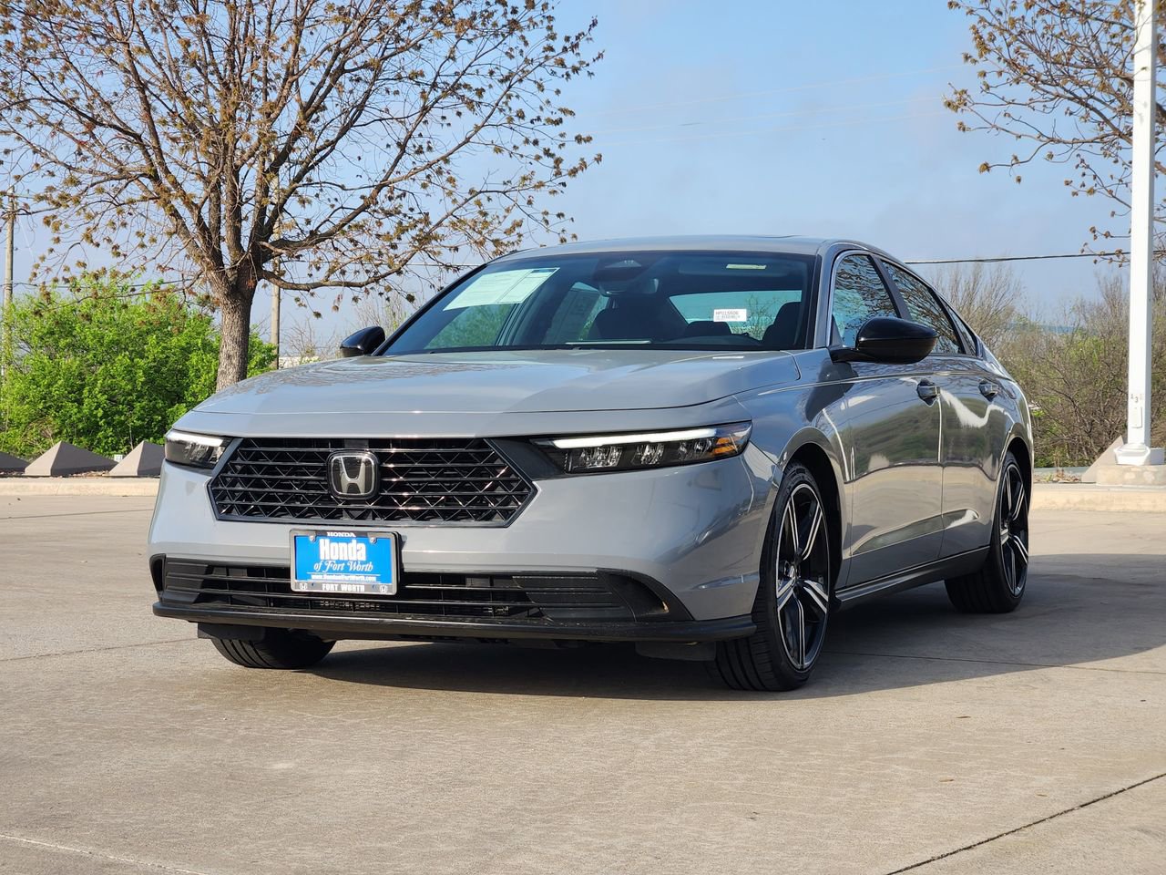 Used 2024 Honda Accord Sport image 3