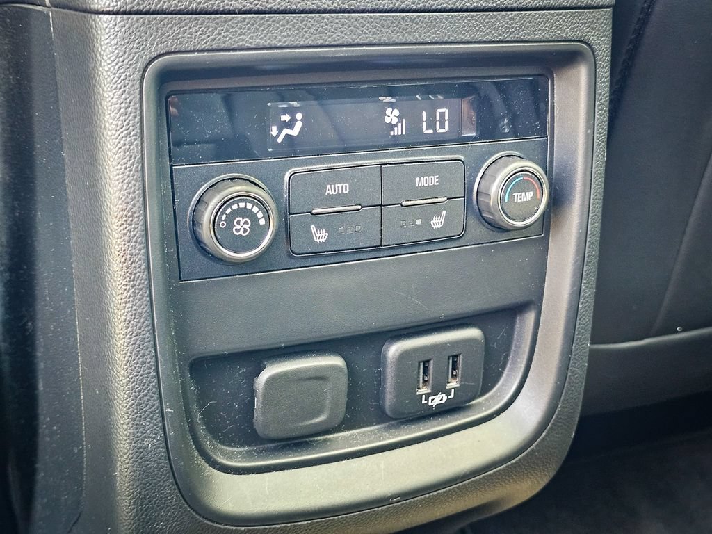 Used 2020 Buick Envision Premium AWD/4WD image 29