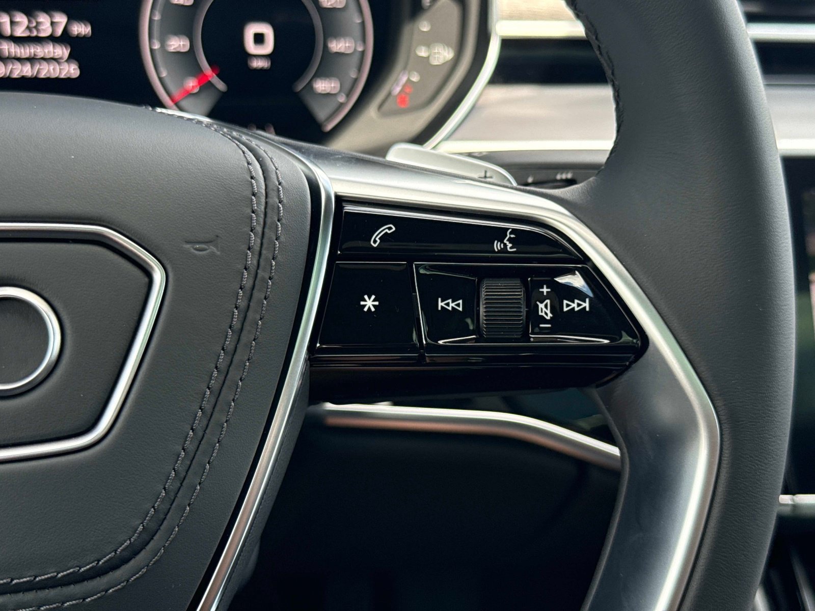 New 2027 Audi A8 L 3.0T AWD/4WD image 32