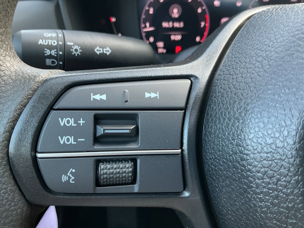 Used 2025 Honda Accord SE image 25