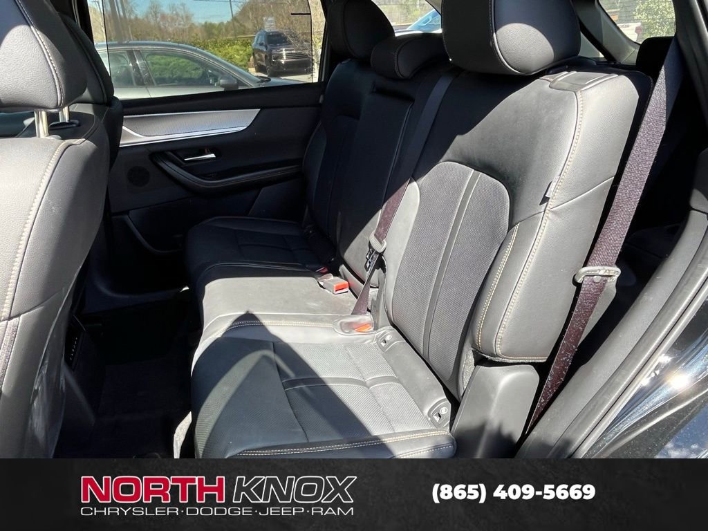 Used 2025 MAZDA CX-90 3.3 Turbo w/ Preferred Package image 11