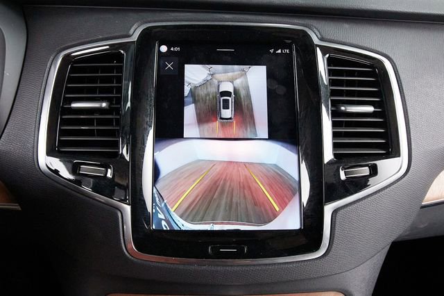 Certified 2024 Volvo XC90 T8 Plus w/ Protection Package Premier AWD/4WD image 14