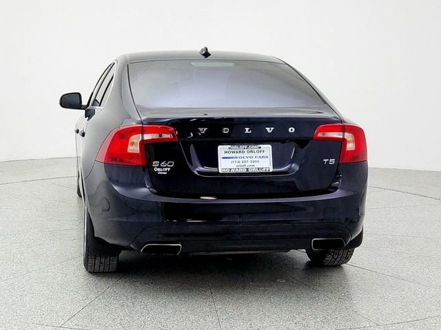 Used 2016 Volvo S60 T5 Premier w/ Convenience Package image 6