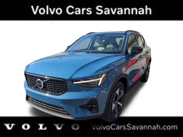 New 2025 Volvo XC40 B5 Plus w/ Protection Package Premier image 9