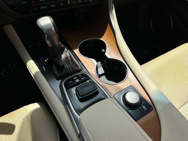 Used 2019 Lexus RX 350 FWD w/ Navigation Package image 26