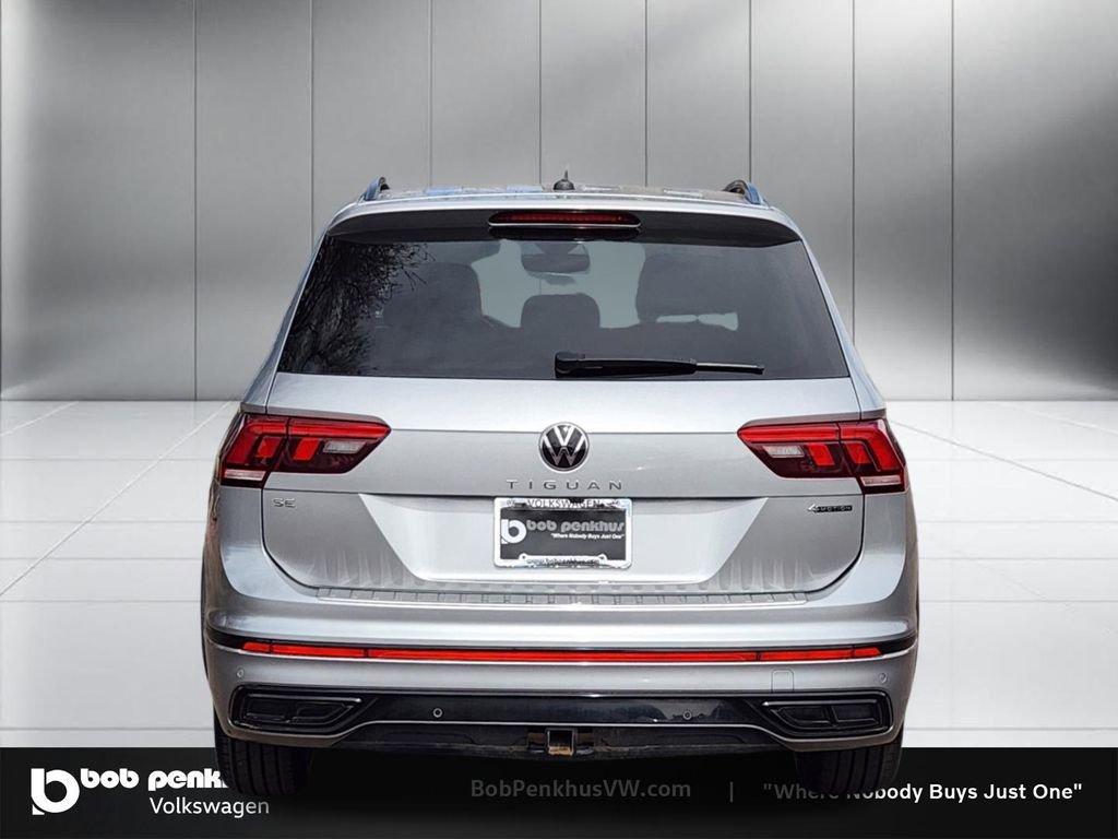 Used 2022 Volkswagen Tiguan SE R-Line image 26