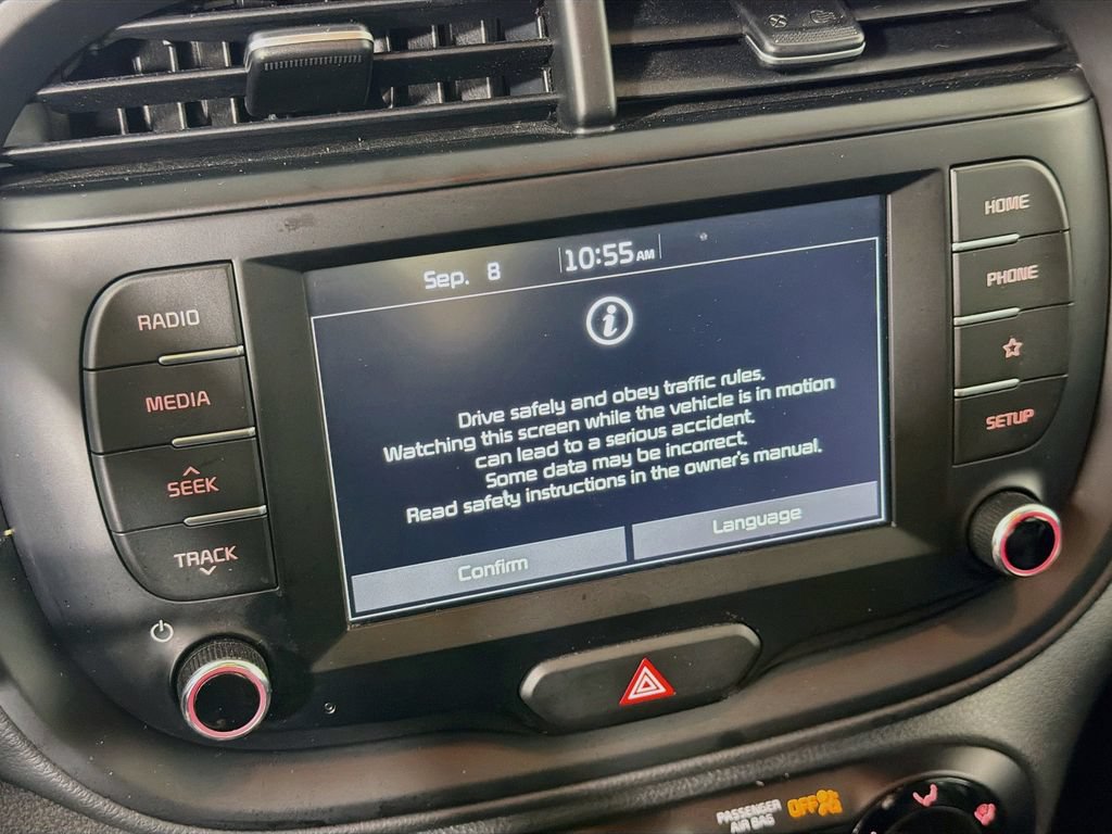Used 2021 Kia Soul LX FWD image 14